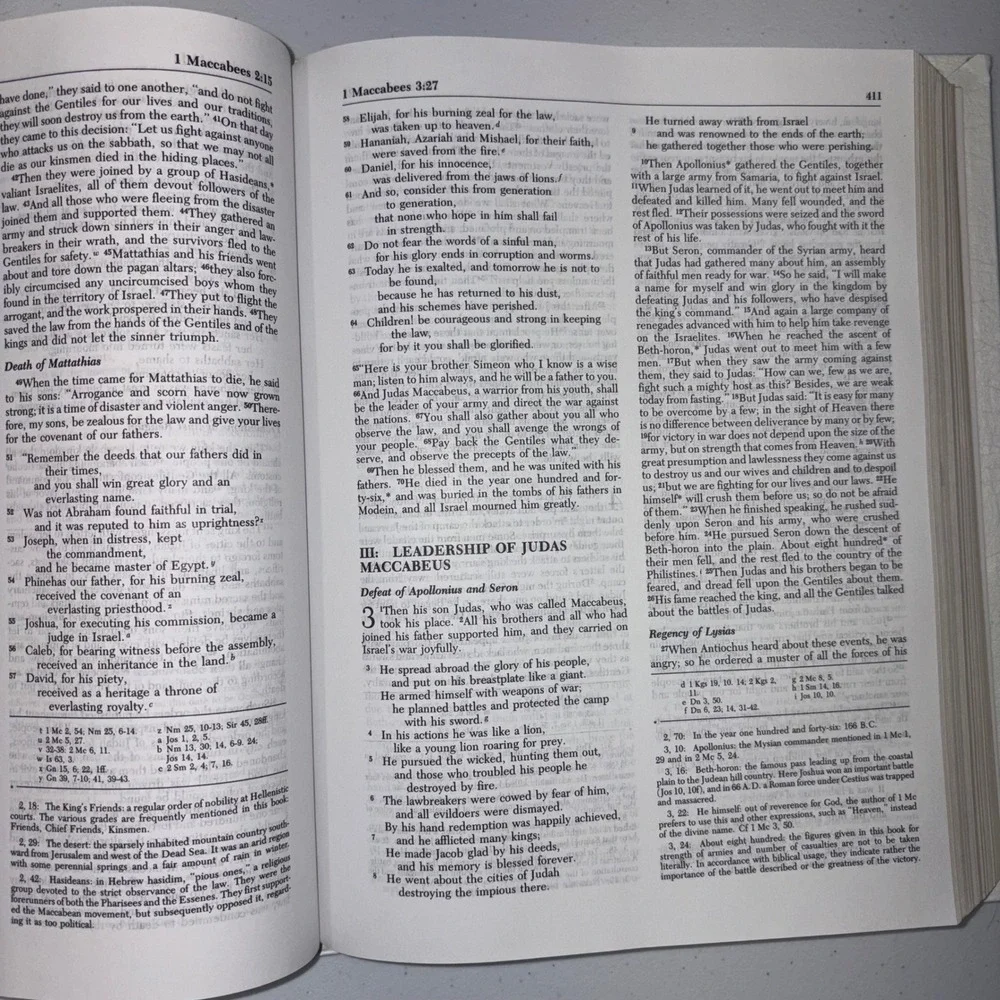 Catholic Holy Bible Family Life Edition NAB White Bonded Leather Gold Gilt